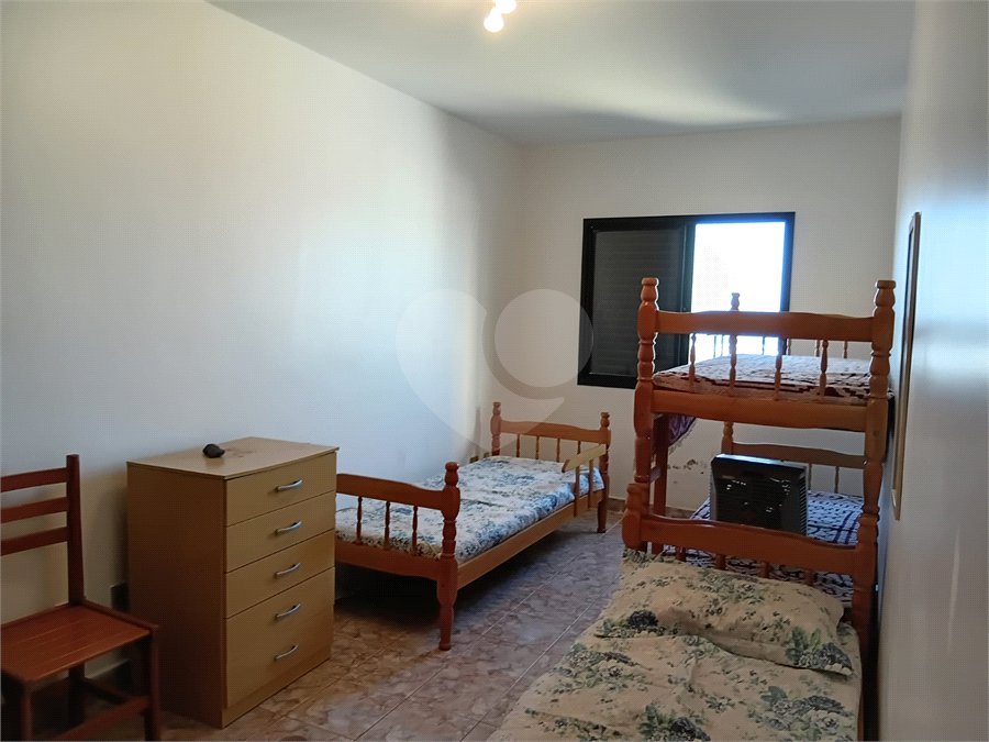 Apartamento à venda com 1 quarto em Guilhermina, Praia Grande, SP