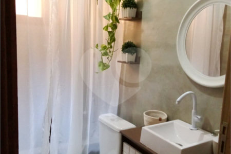 Casa à venda com 5 quartos, sendo 3 suítes,  em Jardim dos Pinheiros, Atibaia, SP