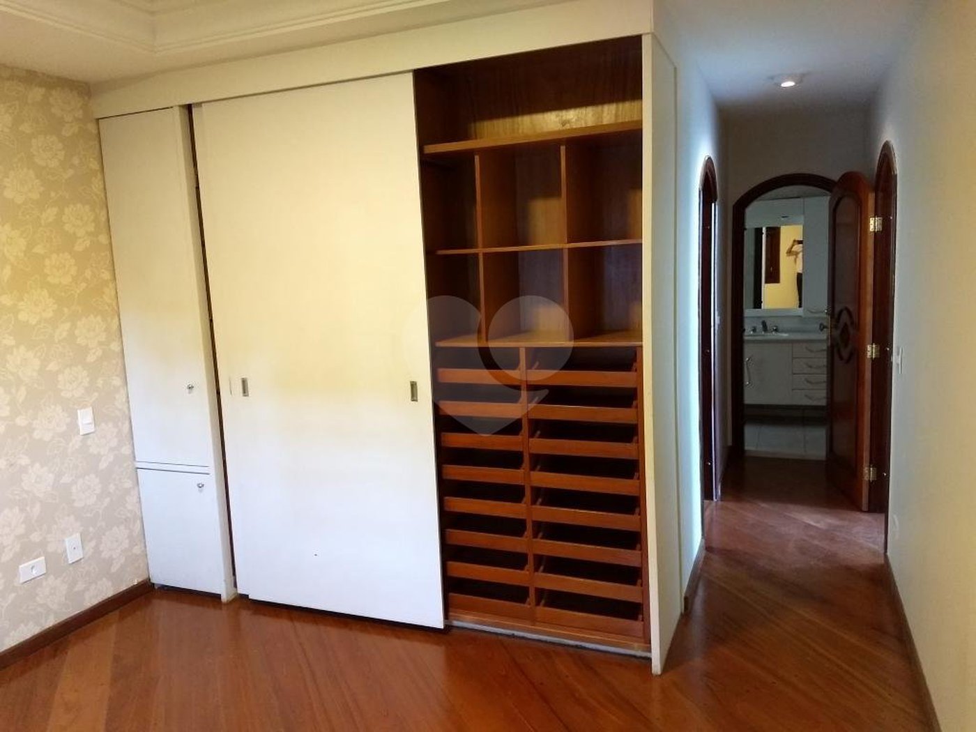 Casa à venda com 4 suítes em Tremembé, São Paulo, SP