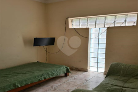 Sobrado à venda com 3 quartos em Campo Belo, São Paulo, SP