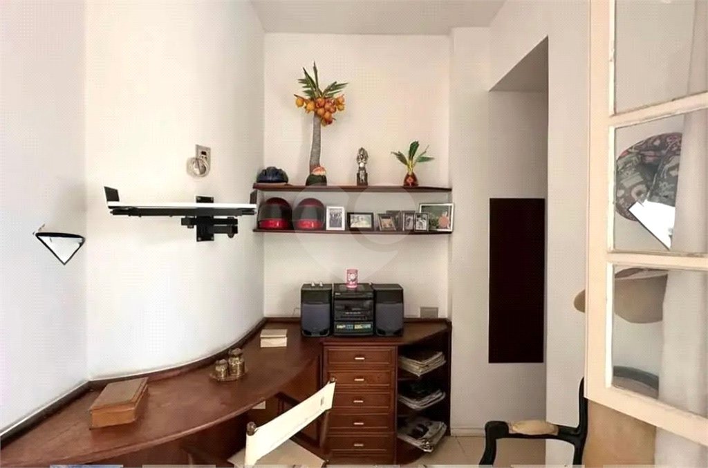 Cobertura à venda com 4 quartos, sendo 1 suíte,  em Copacabana, Rio de Janeiro, RJ