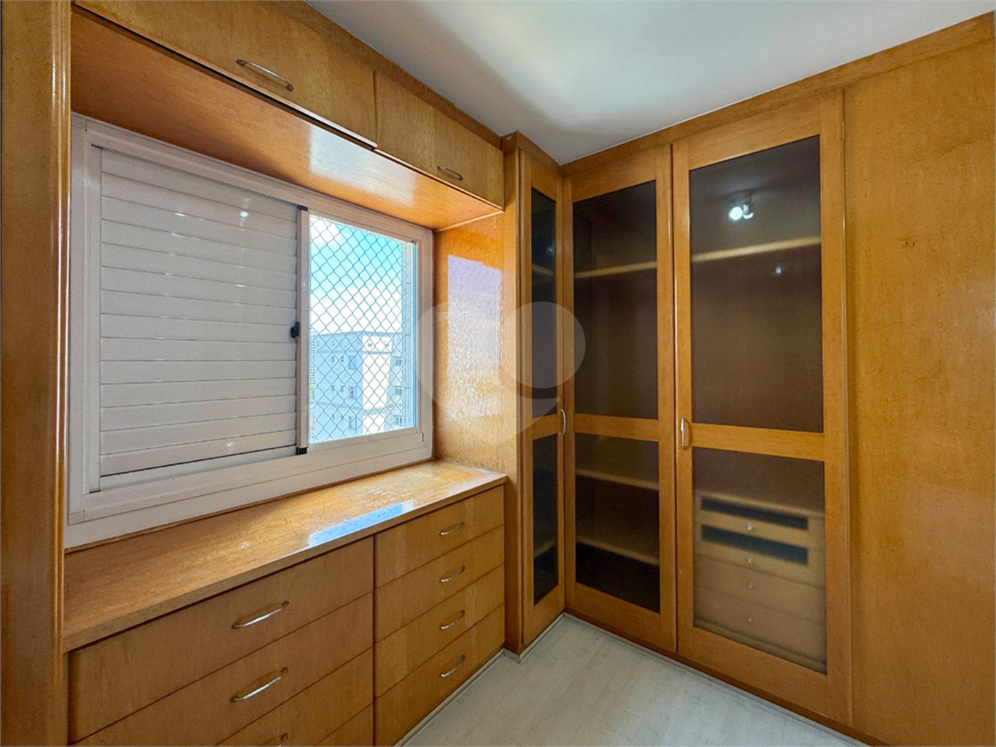 Apartamento à venda com 2 quartos, sendo 1 suíte, em Jardim Marajoara, São Paulo, SP