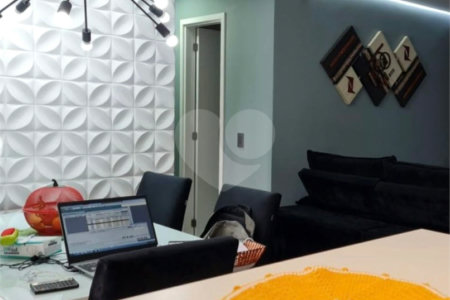 Apartamento à venda com 3 quartos, sendo 1 suíte, em Parada Inglesa, São Paulo, SP