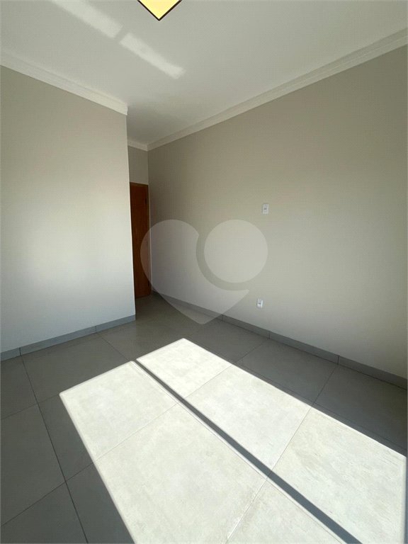 Casa à venda com 3 quartos, sendo 1 suíte, em Jardim Alvorada, Três Lagoas, MS