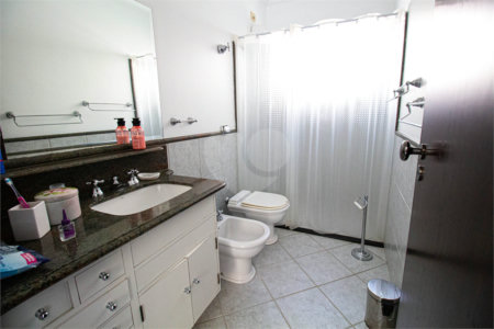 Casa à venda com 1 quarto, sendo 3 suítes, em Esplanada Mendes Moraes, São Roque, SP
