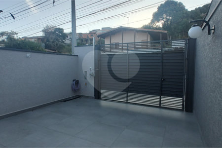 Sobrado à venda com 2 suítes em Jardim Imperial, Atibaia, SP