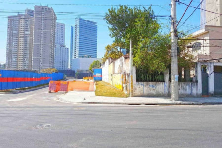 Terreno à venda com 1 quarto em Chácara Santo Antônio (zona Sul), São Paulo, SP