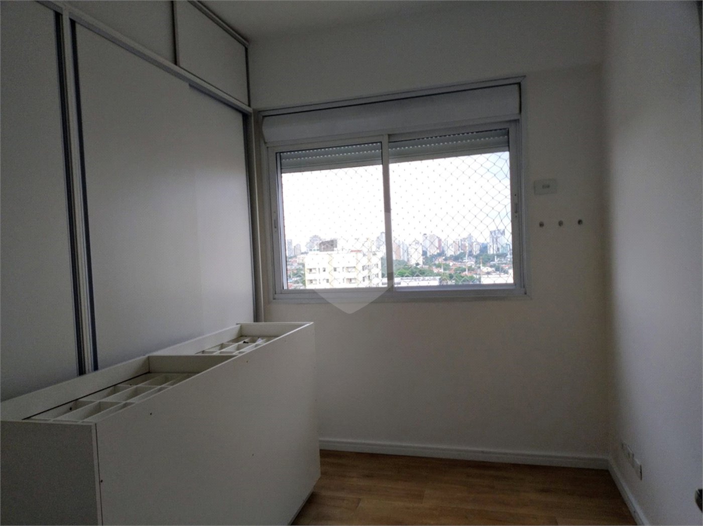 Apartamento à venda ou para alugar com 3 suítes em Indianópolis, São Paulo, SP