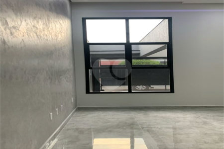 Casa Térrea à venda com 3 quartos, sendo 1 suíte,  em Jardim Monte Carlo, Indaiatuba, SP