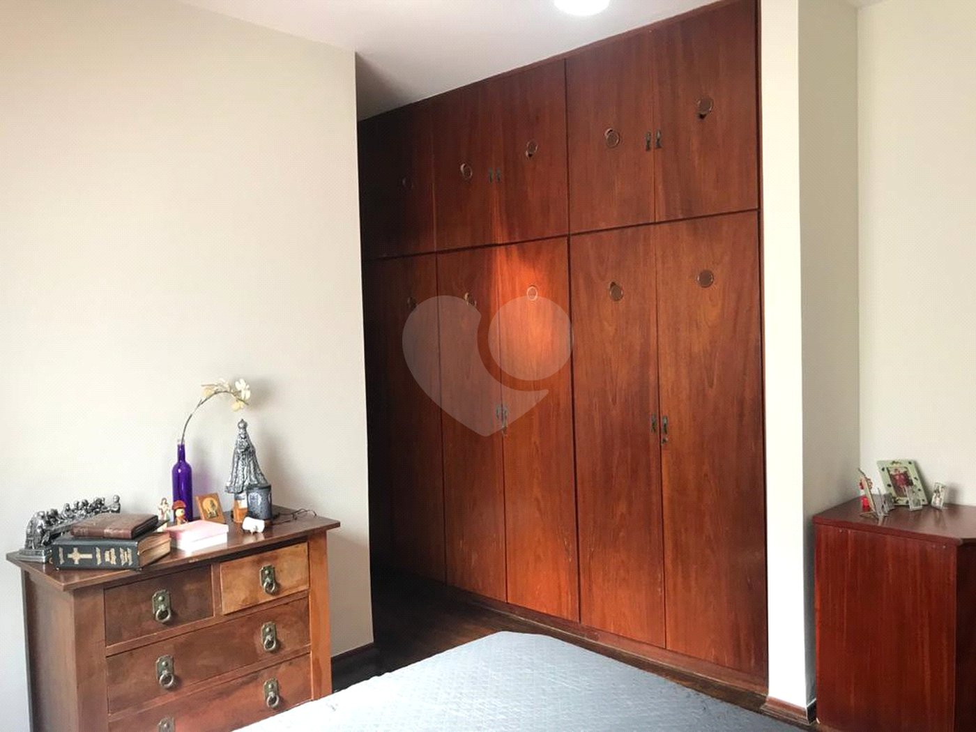 Casa à venda com 2 quartos, sendo 1 suíte, em Lapa de Baixo, São Paulo, SP