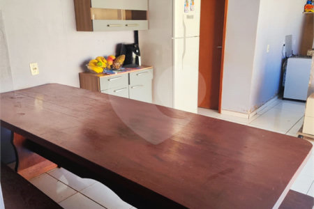 Casa à venda com 2 quartos, sendo 1 suíte, em Residencial Ponta Porã II, Ponta Porã, MS