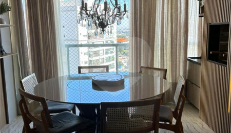 Apartamento à venda com 3 quartos, sendo 1 suíte,  em Vila Anastácio, São Paulo, SP