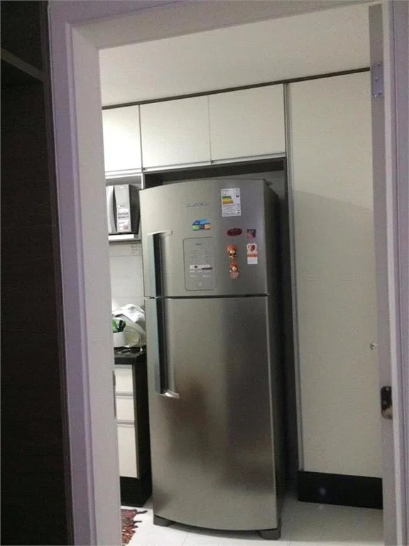 Apartamento à venda com 3 quartos, sendo 1 suíte,  em Parque Reboucas, São Paulo, SP