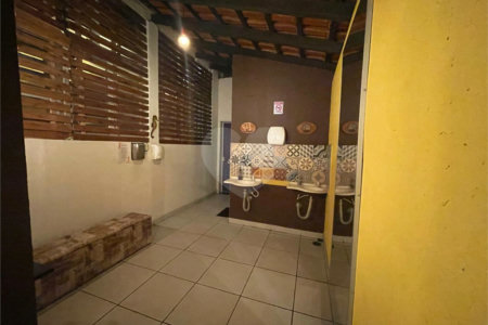 Sobrado à venda com 2 quartos, sendo 1 suíte, em Estância Balneária Hawai, Caraguatatuba, SP