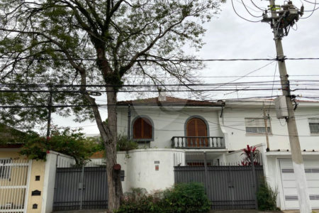 Sobrado à venda ou para alugar com 3 quartos, sendo 1 suíte,  em Parque Colonial, São Paulo, SP