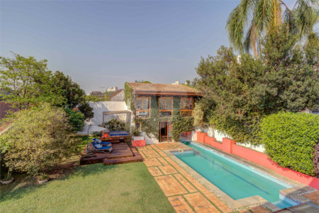 Casa de Vila à venda com 4 suítes em Jardim Hípico, São Paulo, SP