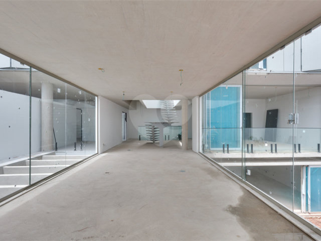 Casa à venda com 3 suítes no condomínio Residencial Heron 140, São Paulo - SP