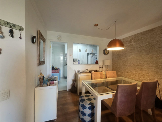 Apartamento à venda com 3 quartos, sendo 1 suíte,  em Alto da Boa Vista, São Paulo, SP