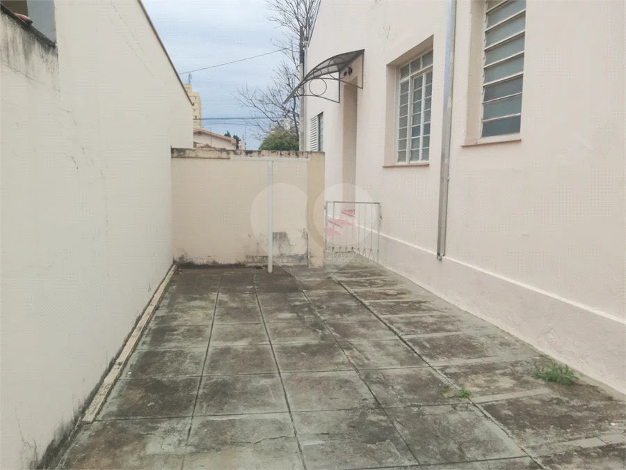 Casa térrea a venda no centro de São Carlos com 3 quartos