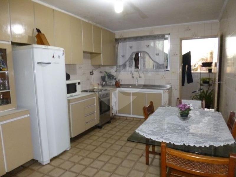 Sobrado à venda com 3 quartos, sendo 1 suíte,  em Santana, São Paulo, SP