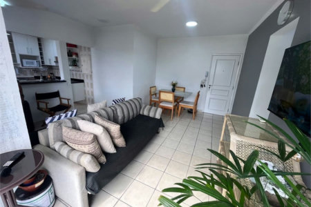 Apartamento com 2 dormitórios à venda, 64 m² por R$ 360.000,00 - Jardim Praiano - Guarujá/SP