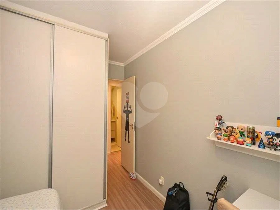 Apartamento à venda com 3 quartos, sendo 1 suíte,  em Vila Andrade, São Paulo, SP