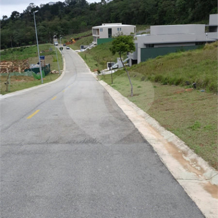 Terreno à venda com 1 suíte no condomínio Altavis Aldeia, Santana de Parnaíba - SP