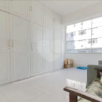 Apartamento à venda com 4 quartos, sendo 1 suíte,  em Copacabana, Rio de Janeiro, RJ