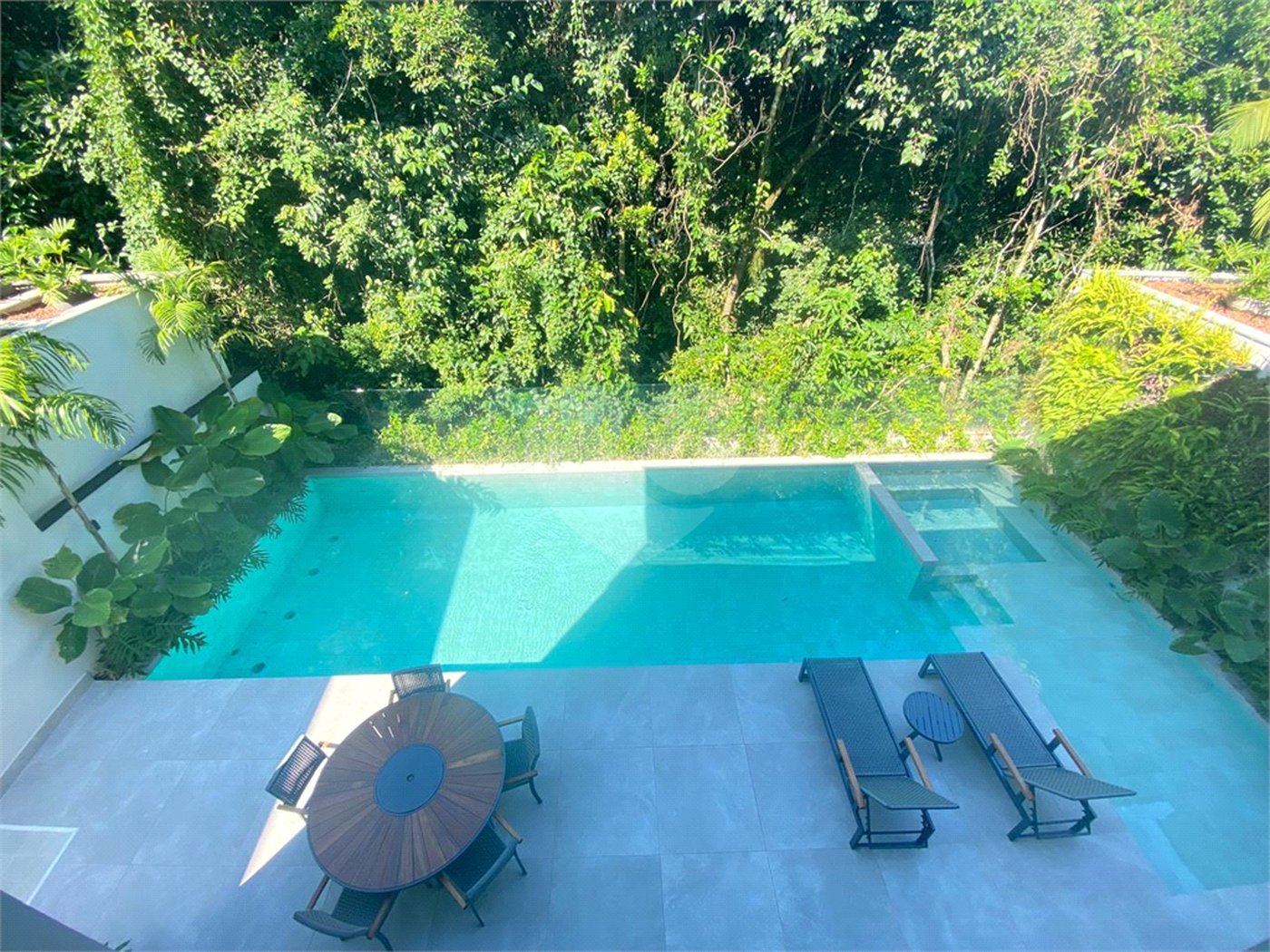 Duplex à venda com 6 suítes em Riviera, Bertioga, SP