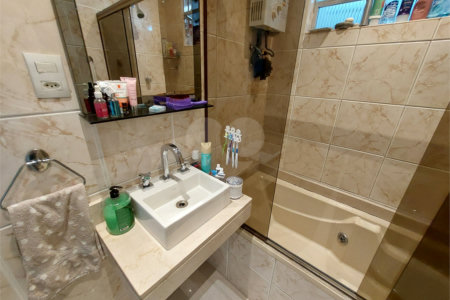 Casa de Vila à venda com 4 quartos no condomínio Casa de Vila., Rio de Janeiro - RJ