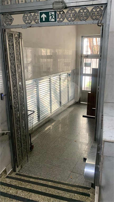 Apartamento à venda com 2 quartos em Bom Retiro, São Paulo, SP