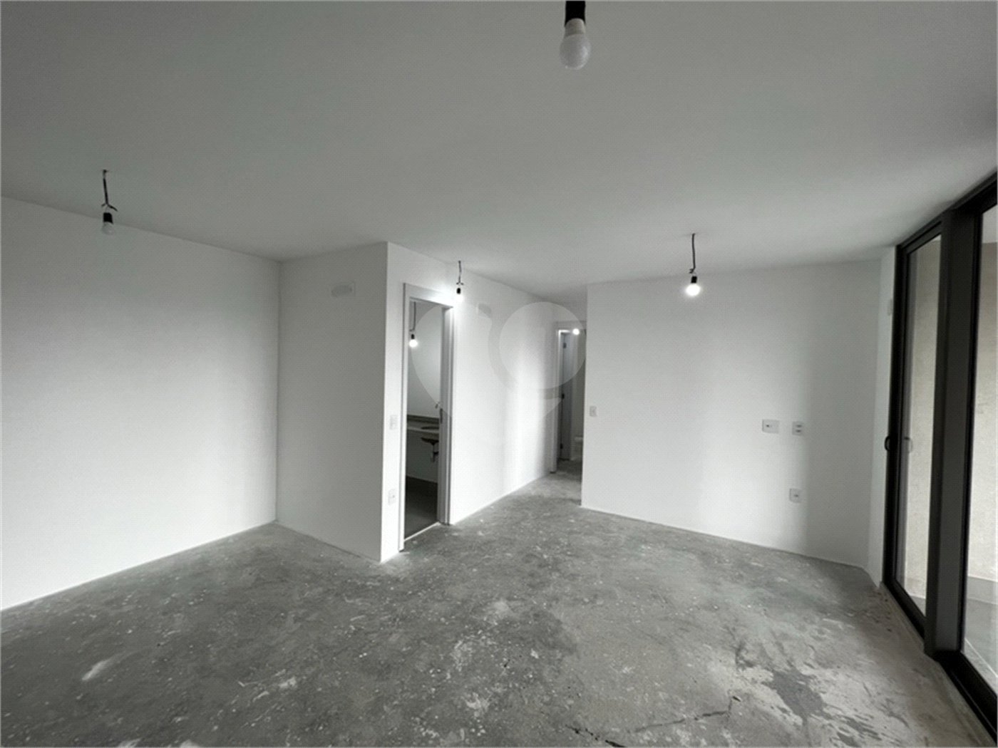 Apartamento à venda com 2 suítes em Campo Belo, São Paulo, SP