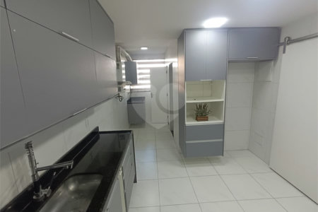 Apartamento à venda com 3 quartos, sendo 1 suíte, em Rio Comprido, Rio de Janeiro, RJ