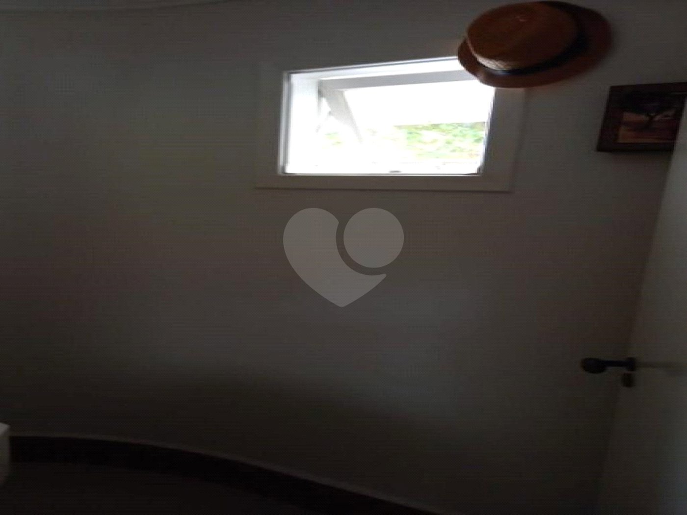 Casa à venda com 3 quartos, sendo 1 suíte,  em Bosque, Vinhedo, SP