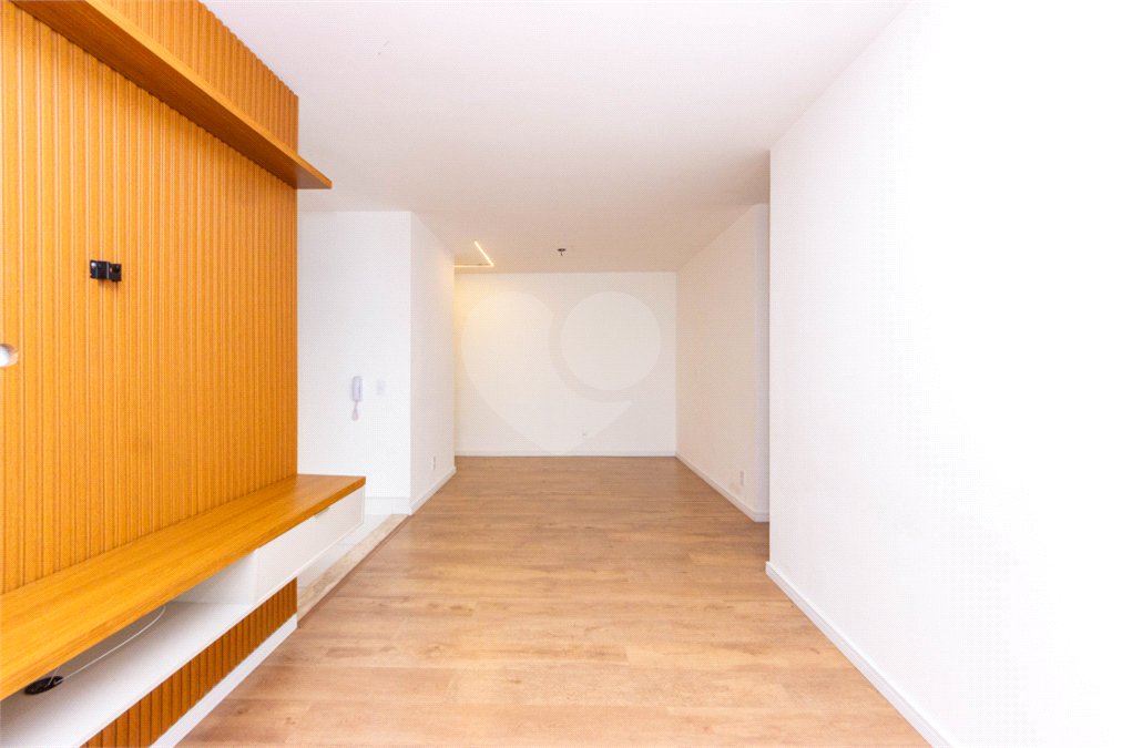 Apartamento à venda com 3 quartos, sendo 1 suíte,  em Vila Cruzeiro, São Paulo, SP