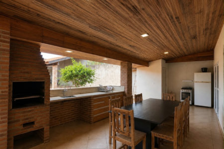 Casa à venda com 4 quartos, sendo 1 suíte,  em Vila Nova, Três Lagoas, MS