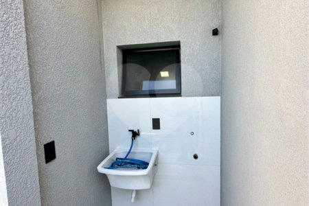 Casa à venda com 3 quartos, sendo 1 suíte, no condomínio Horto Florestal Villagio, Sorocaba - SP