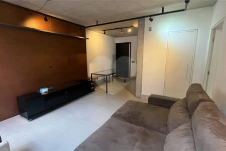Apartamento à venda com 2 quartos, sendo 1 suíte,  em Carandiru, São Paulo, SP