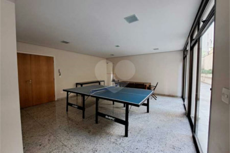 Apartamento à venda com 4 suítes em Campo Belo, São Paulo, SP