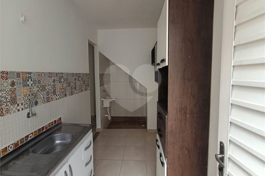 Casa para alugar com 1 quarto no condomínio Cond R Claudio Rodrigues Lopes, São Paulo - SP