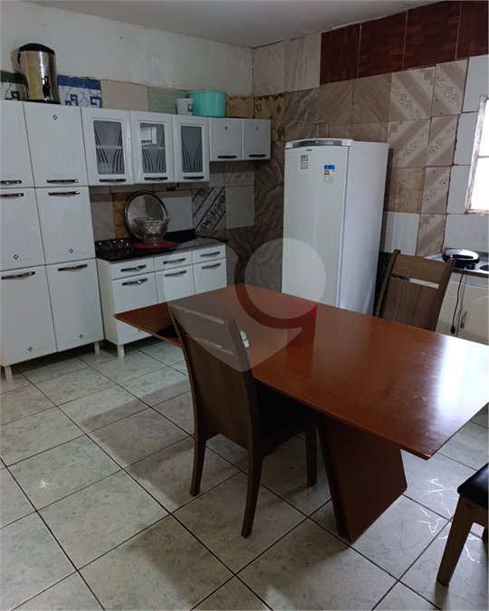 Casa à venda com 3 quartos em Vila Áurea, Ponta Porã, MS