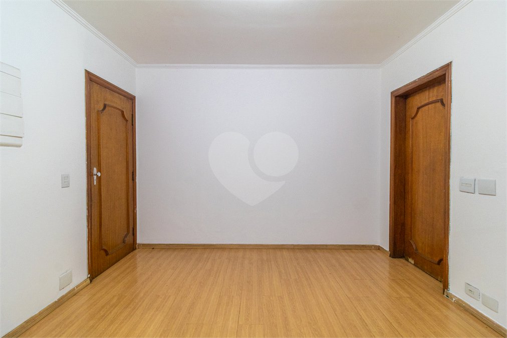 Casa à venda com 4 quartos, sendo 2 suítes, em Ipiranga, São Paulo, SP