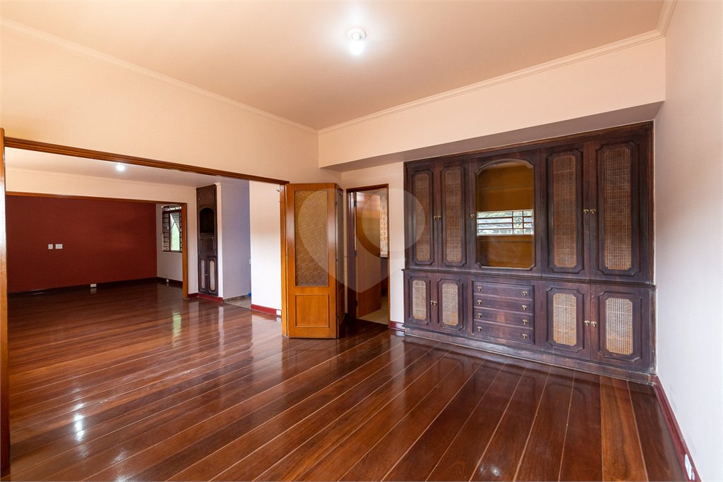 Casa à venda com 4 quartos, sendo 2 suítes, em Perdizes, São Paulo, SP