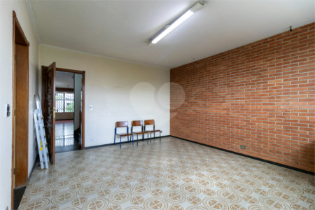 Sobrado à venda com 3 suítes em Vila Carrão, São Paulo, SP