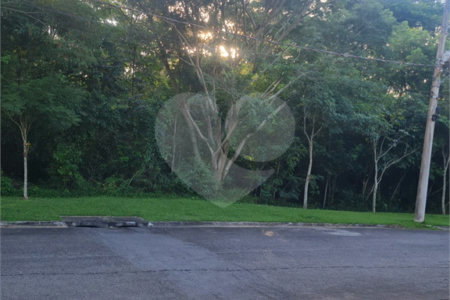 Terreno à venda com 4 suítes no condomínio Granja Anita, Mogi das Cruzes - SP