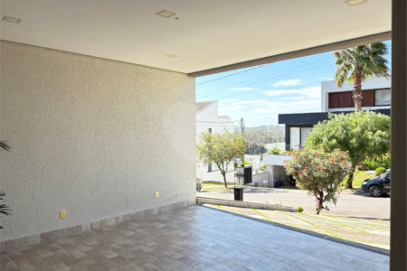 Casa à venda com 3 quartos, sendo 1 suíte,  no condomínio Bella Città - Fazenda Rodeio, Mogi das Cruzes - SP