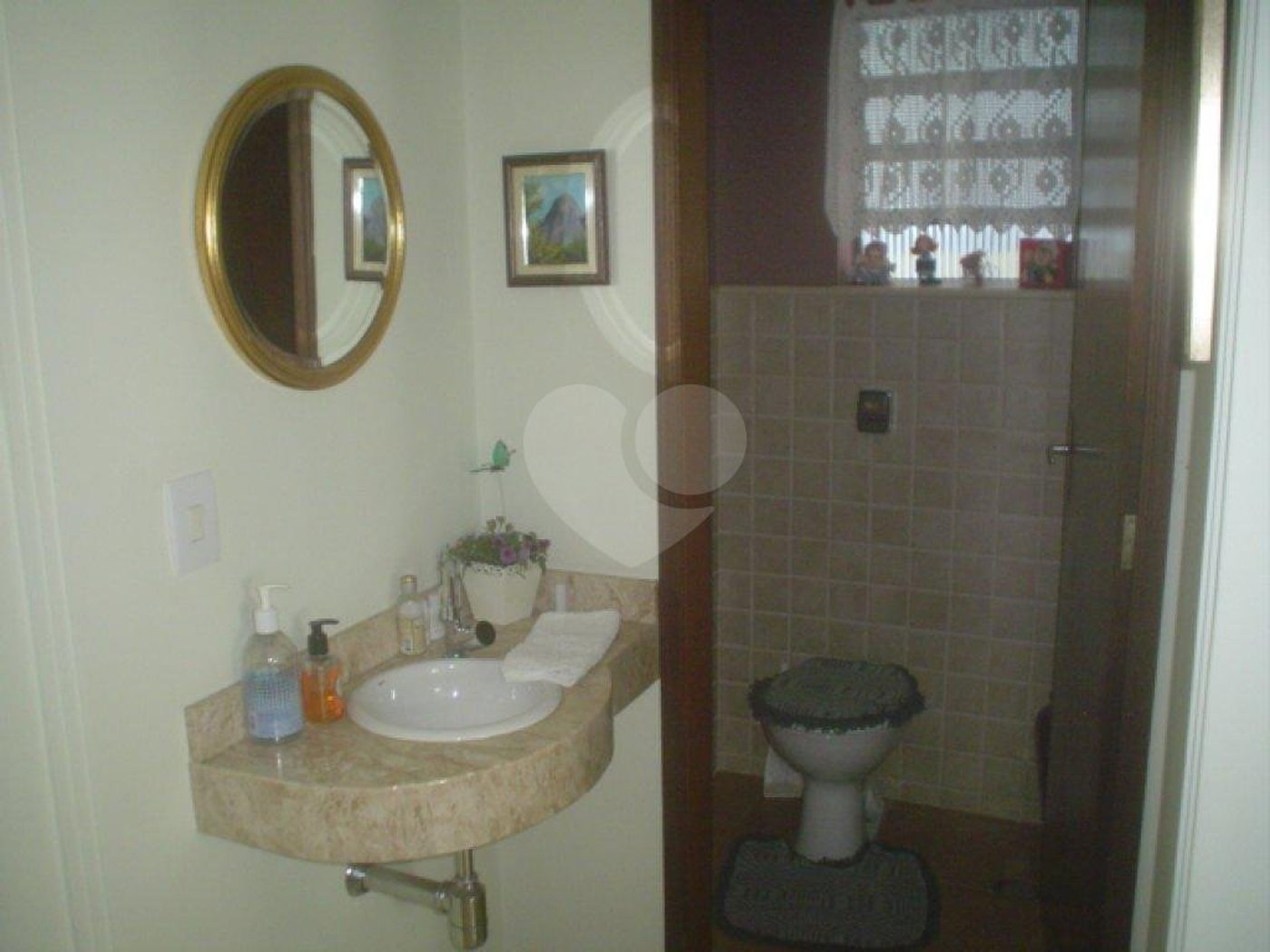 Sobrado à venda com 3 quartos, sendo 2 suítes, em Tremembé, São Paulo, SP
