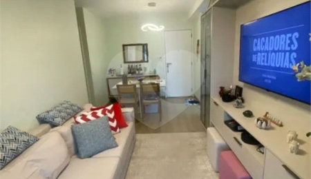 Apartamento à venda com 2 quartos, sendo 1 suíte,  em Ferreira, São Paulo, SP