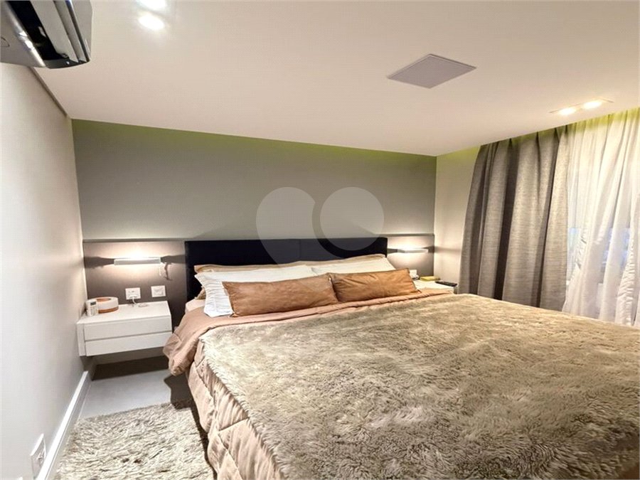 Apartamento à venda com 2 quartos, sendo 1 suíte, em Vila Olímpia, São Paulo, SP
