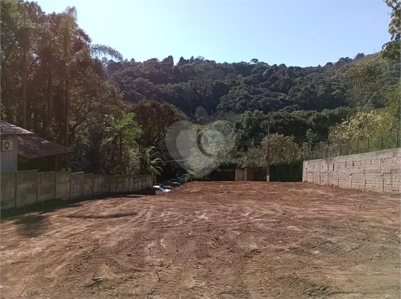 Terreno à venda no condomínio Residencial Bosque da Serra, Mairiporã - SP